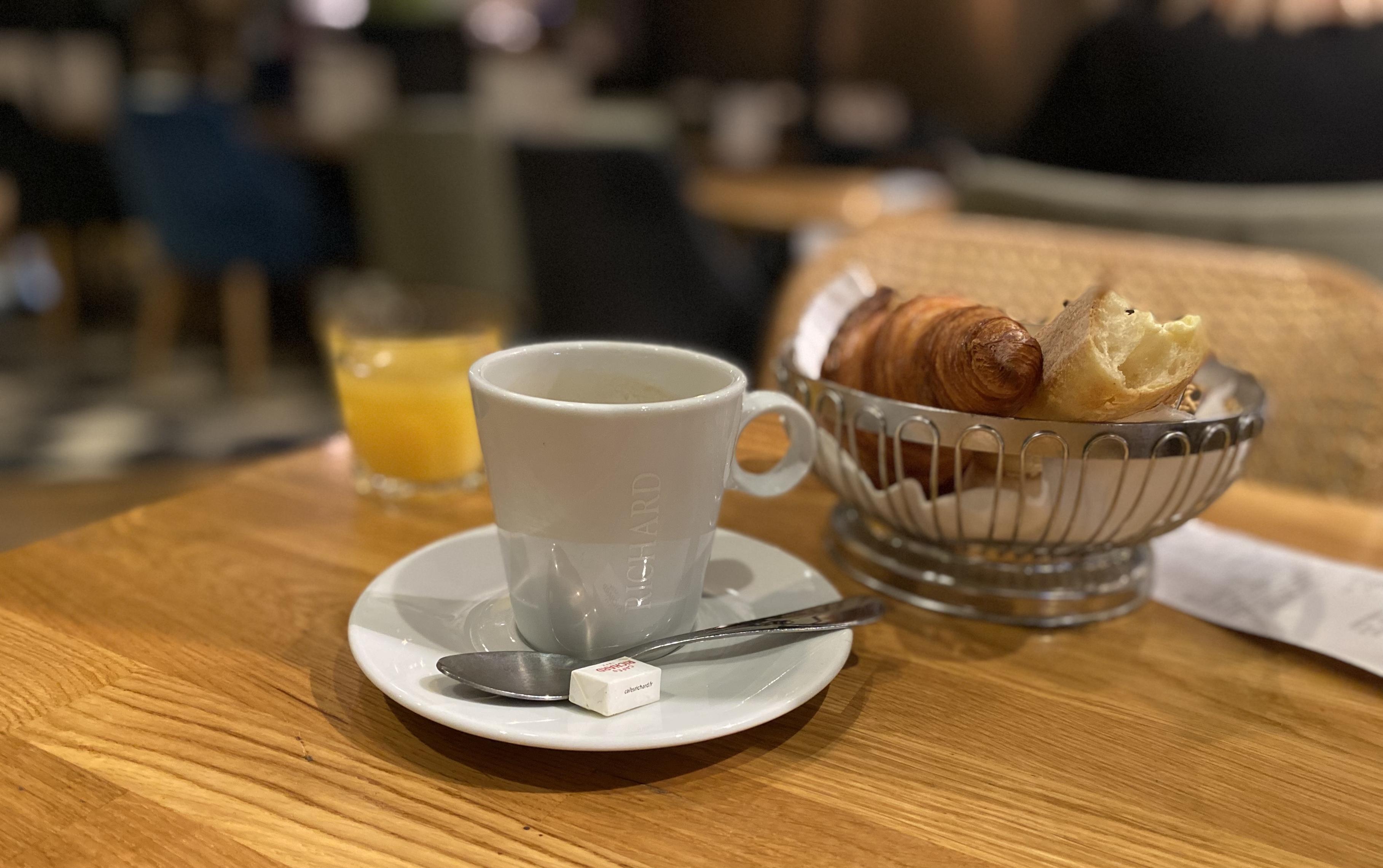 2026-10-16-cafe